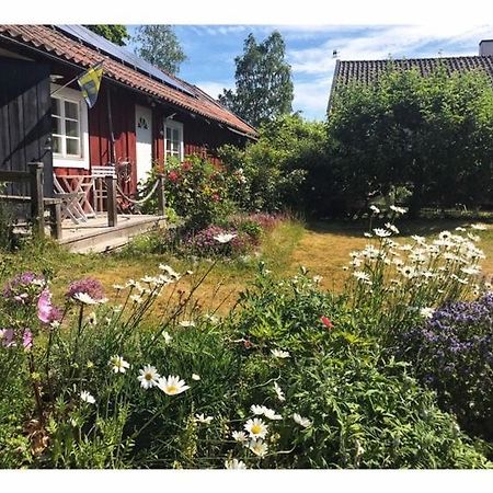 Tystberga Logi Bed & Breakfast Exterior foto